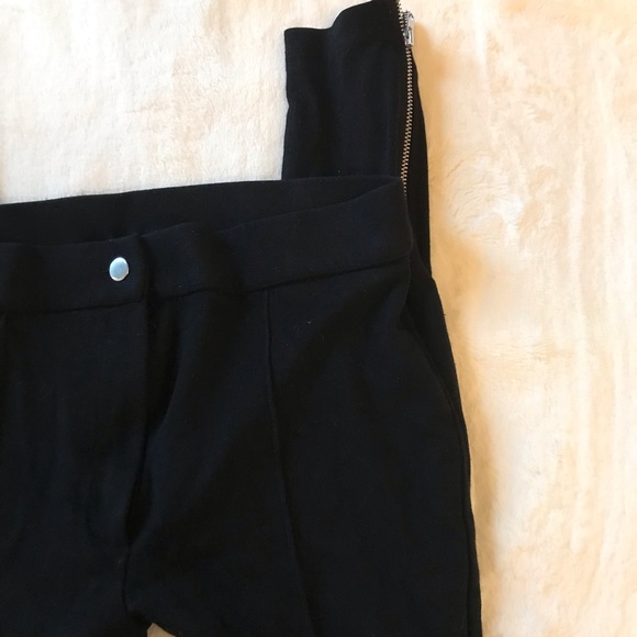 Black Leggings with side zippers - Picture 5 of 6